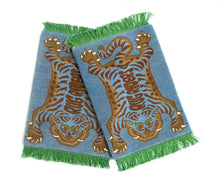 Load image into Gallery viewer, Tiger Car Rug - Turquoise - rugriders
