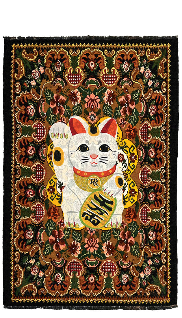 Bossy Lucky Cat