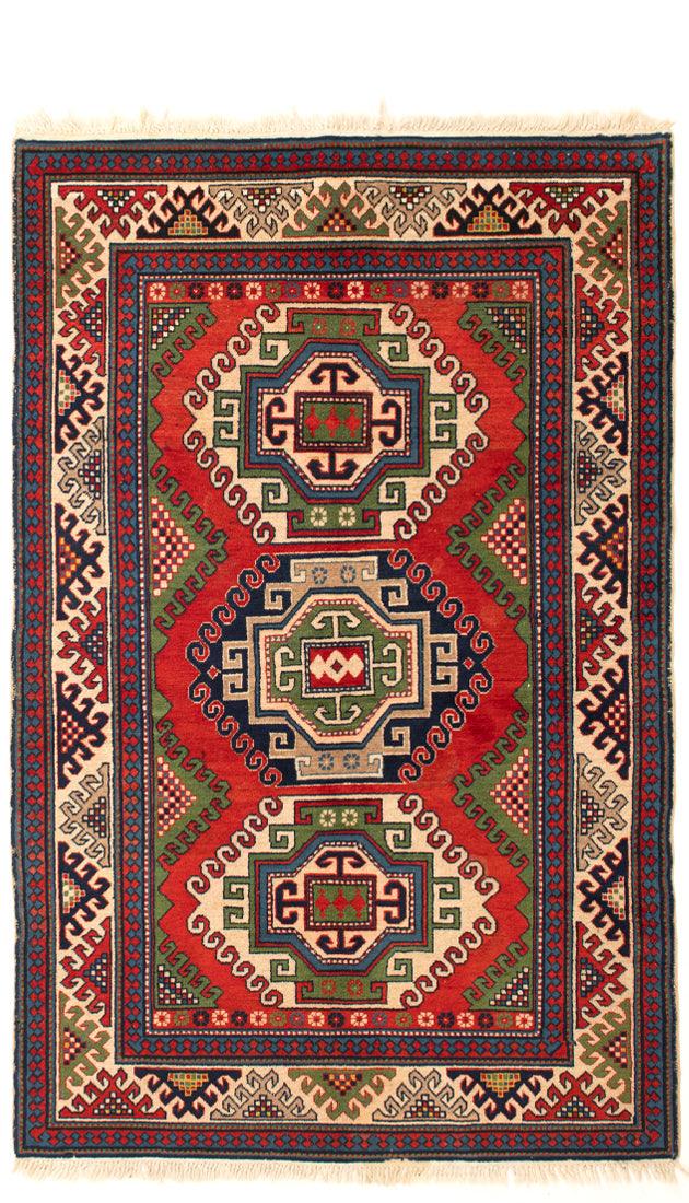 Handgeknüpfter Teppich aus der Region Karabakh